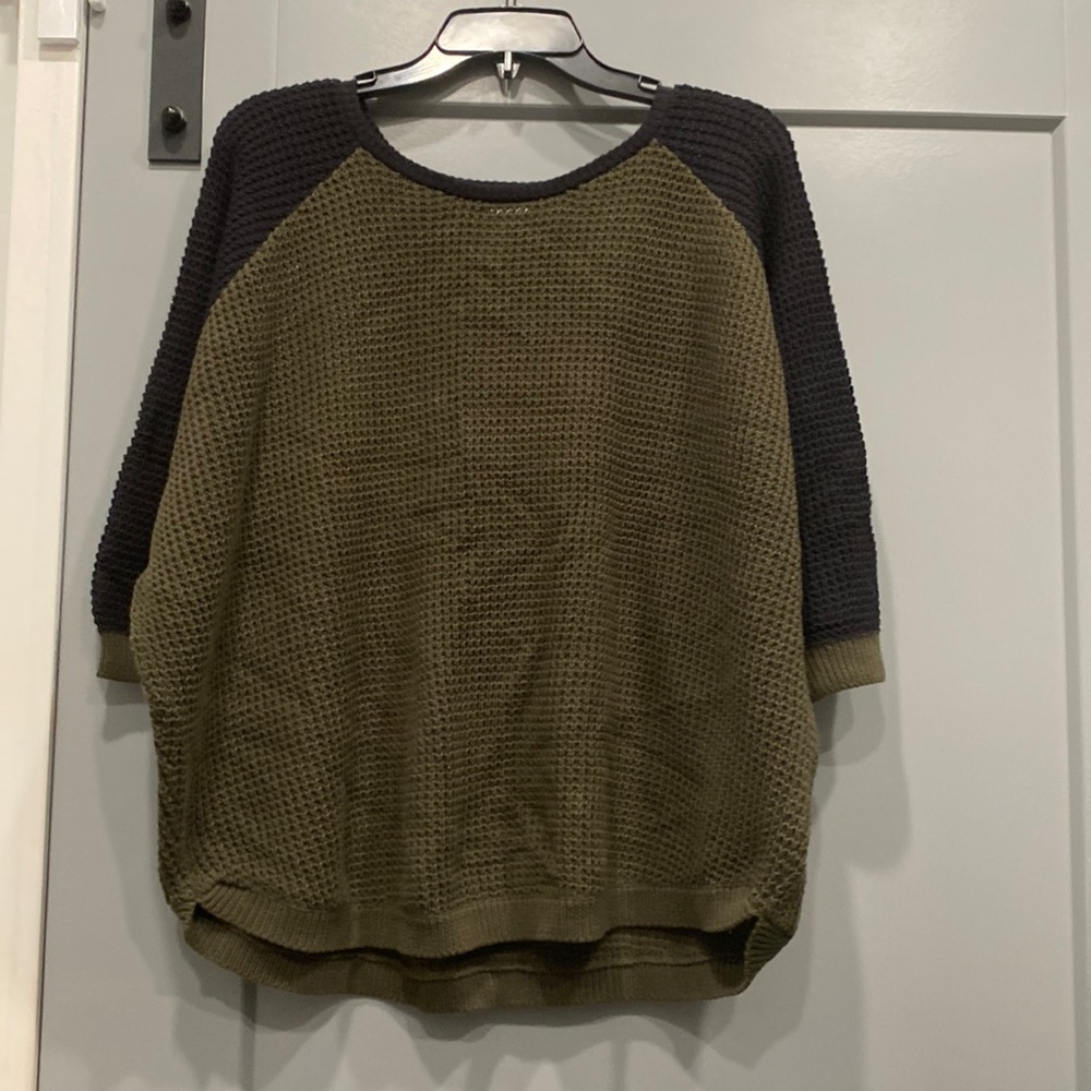 SI.IAE Sweater